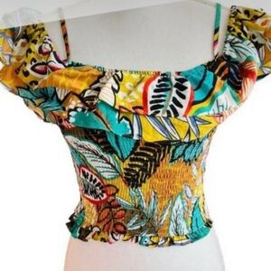 Milk & Honey Crop top, Off-shoulder & Strap's Multicolored Safari print. Size M